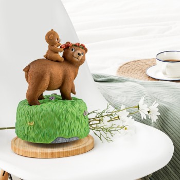 Mom and Daughter Bear Music Box Play You Are My Sunshine, Hand-Painted Musical Figurine Birthday Mother’s Day Home Ornament