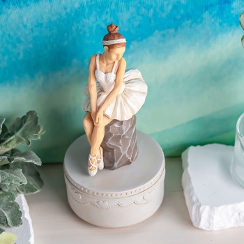 AIDLNS Ballerina Music Box Figurine Gift - Rotating Ballet Dancer Statue Musical Box Sculpted Hand-Painted Figure Birthday Gift for Daughter Girls Girlfriend Wife Play Swan Lake (Ballet Dream)